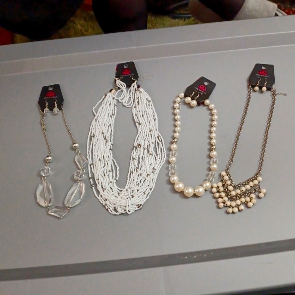 Lot of 4 necklaces and earrings sets Paparazzi